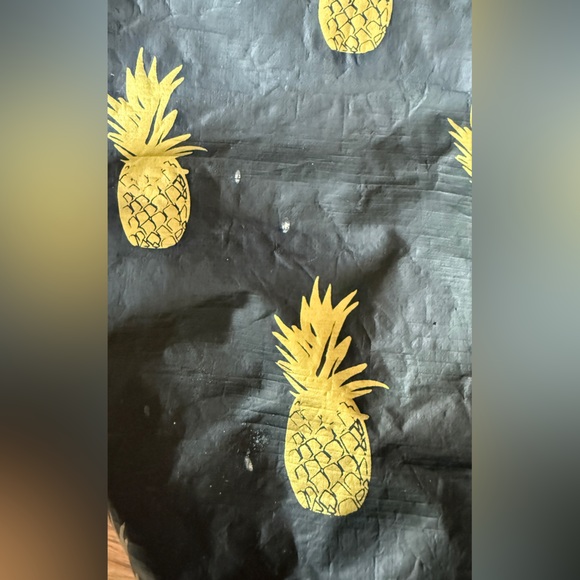 ALOHA Collection Black and Yellow Travel Bags - Picture 7 of 12